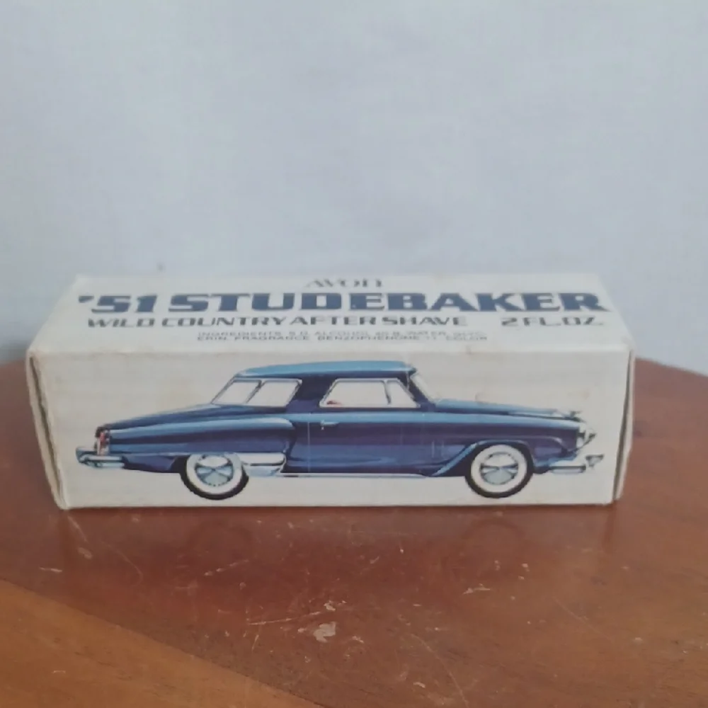 Avon Blue '51 Studebaker After Shave Bottle